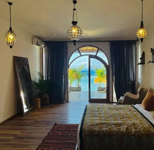 La Classique Beachfront Nusa Penida Ferienhaus Toyapakeh