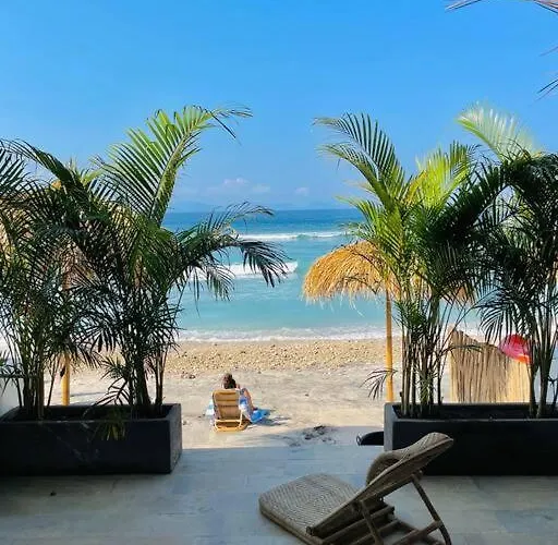 La Classique Beachfront Nusa Penida Ferienhaus Toyapakeh
