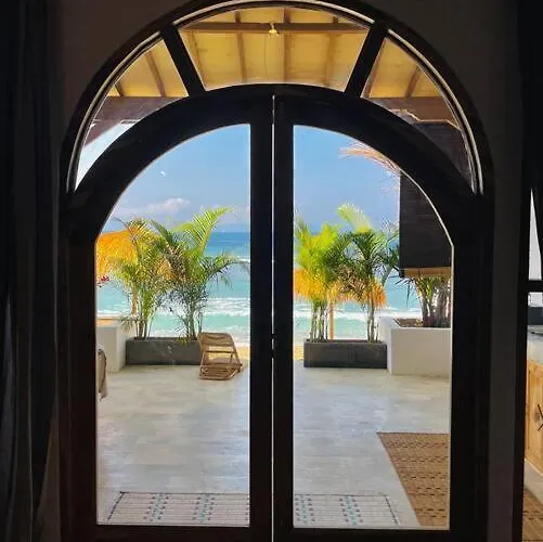 La Classique Beachfront Nusa Penida Toyapakeh
